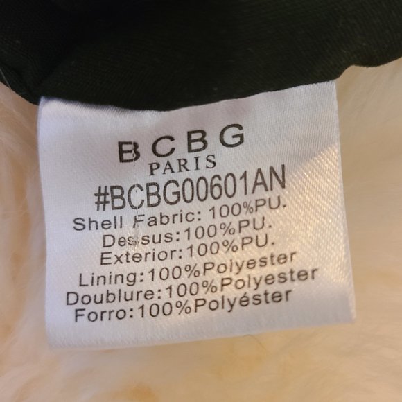 BCBG Paris Cross Body/Shoulder Bag - Picture 5 of 9